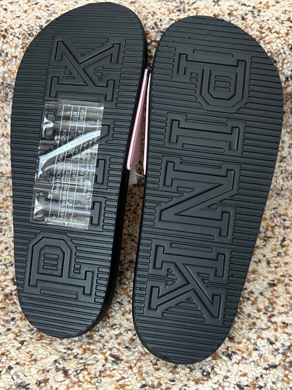 *Brand New* VS PINK Velcro Slides size M - Picture 3 of 5